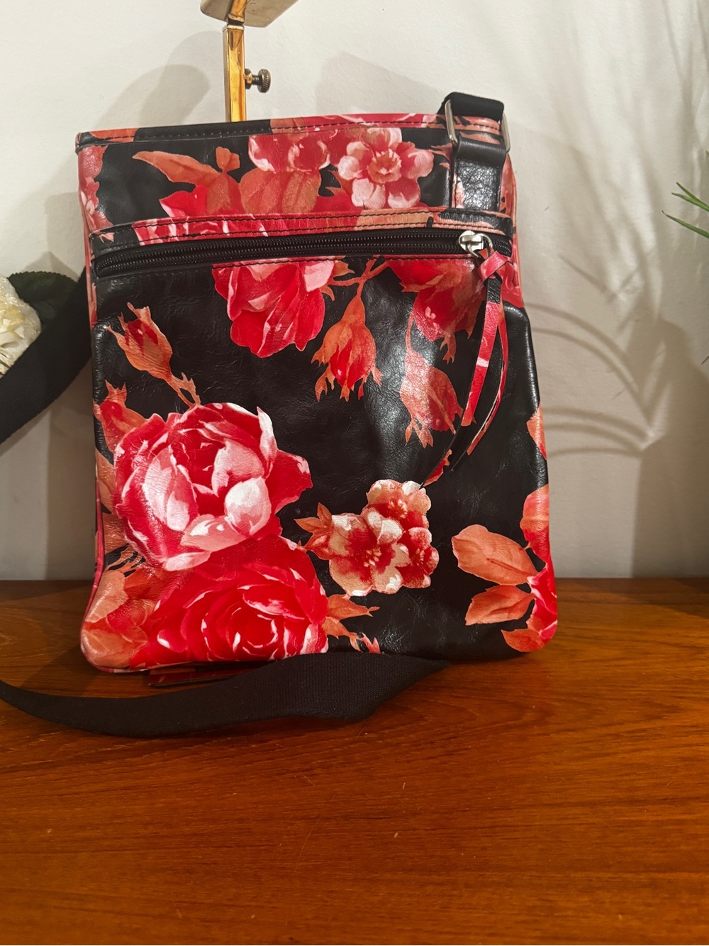 Maurizio Taiuti Black Crossbody with Red Floral Print genuine leather made Italy - Picture 12 of 12